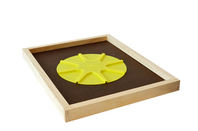 Bee Escape 40mm wooden Rim - 8 Way Round