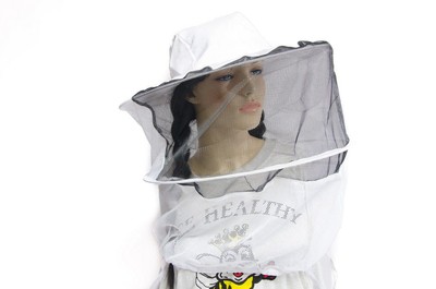 Canvas Hat with Round Veil